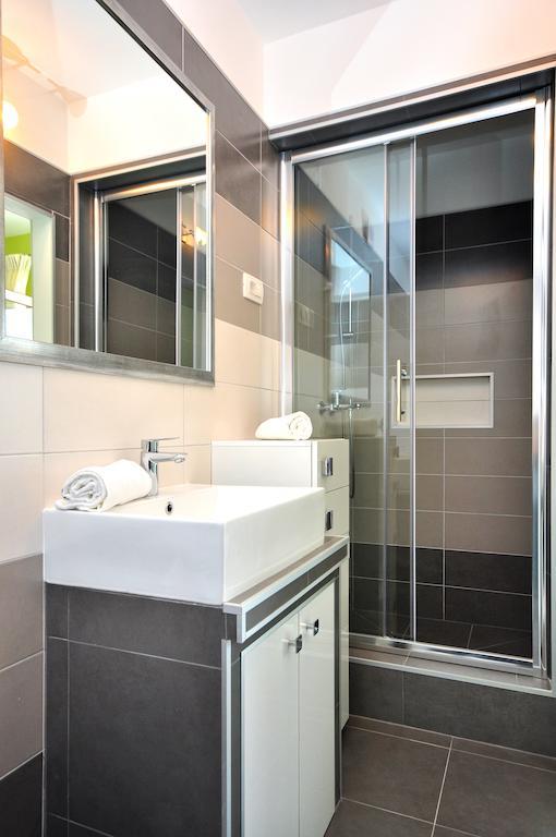 Apartments Sakal Trogir Quarto foto